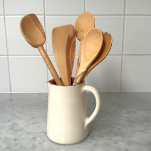 olive-wood-kitchen-tools